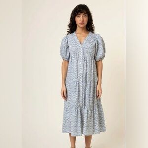 FRNCH Paris- Contemporary. Chic. Parisian. Short Sleeve Midi Dress, Size XS